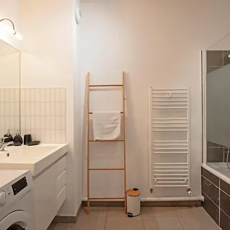 Le Juvignacois- 2 Bedrooms And Large Terrace ! *