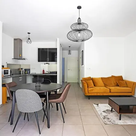 Le Juvignacois- 2 Bedrooms And Large Terrace ! Holiday home