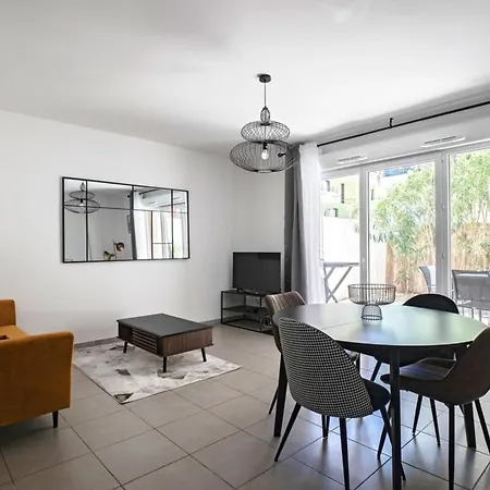 Holiday home Le Juvignacois- 2 Bedrooms And Large Terrace !